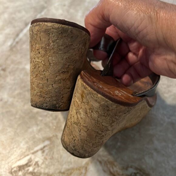 Tory Burch Pewter Cork Wedge Sandals - Picture 7 of 8